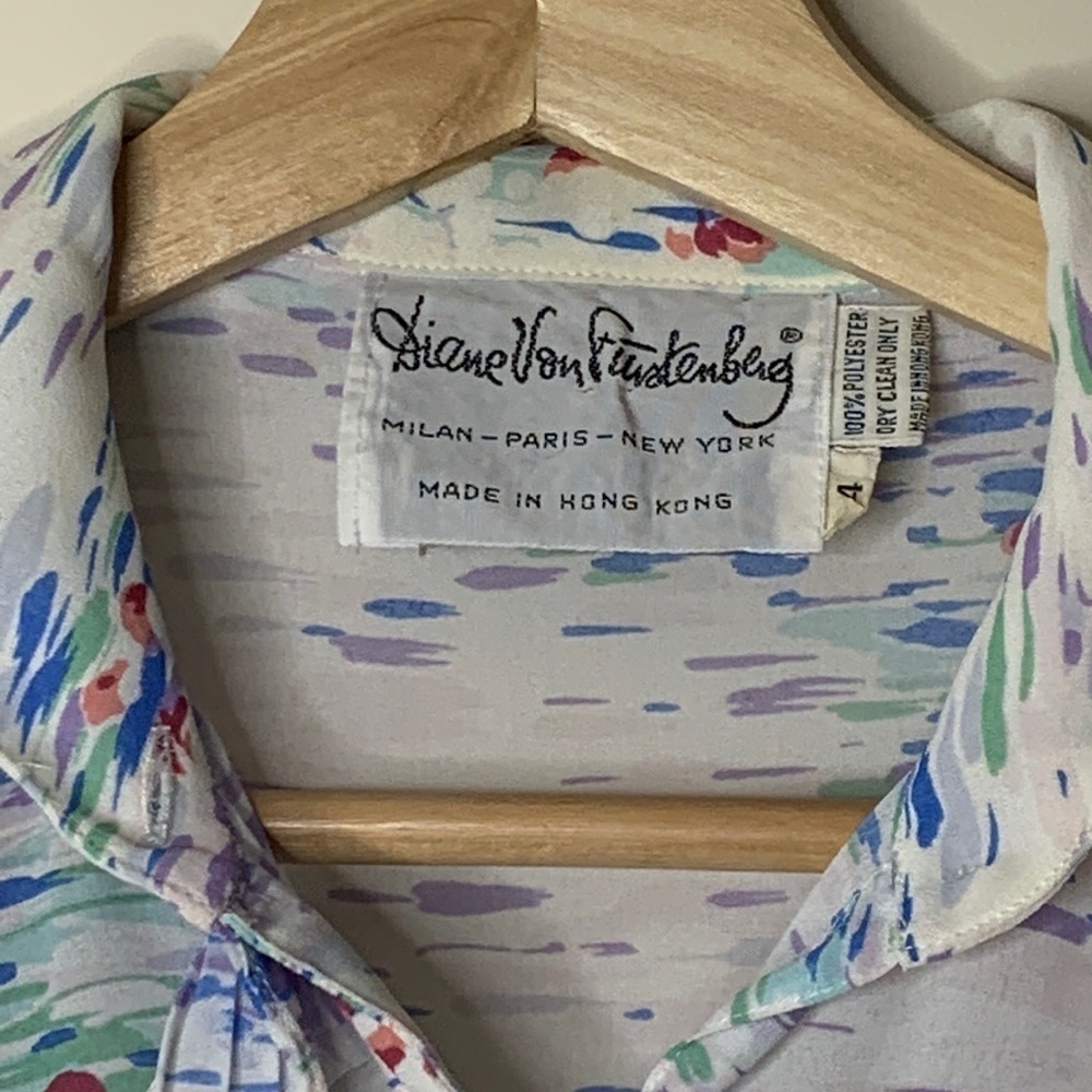 Diane Von Furstenberg | Vintage Watercolor Floral Pleated Cascade Ruffle Dress 4 - Picture 4 of 17